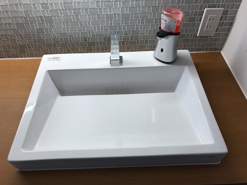 日本最大級の品揃え TOTO カウンター式洗面器 ベッセル式 ホワイト